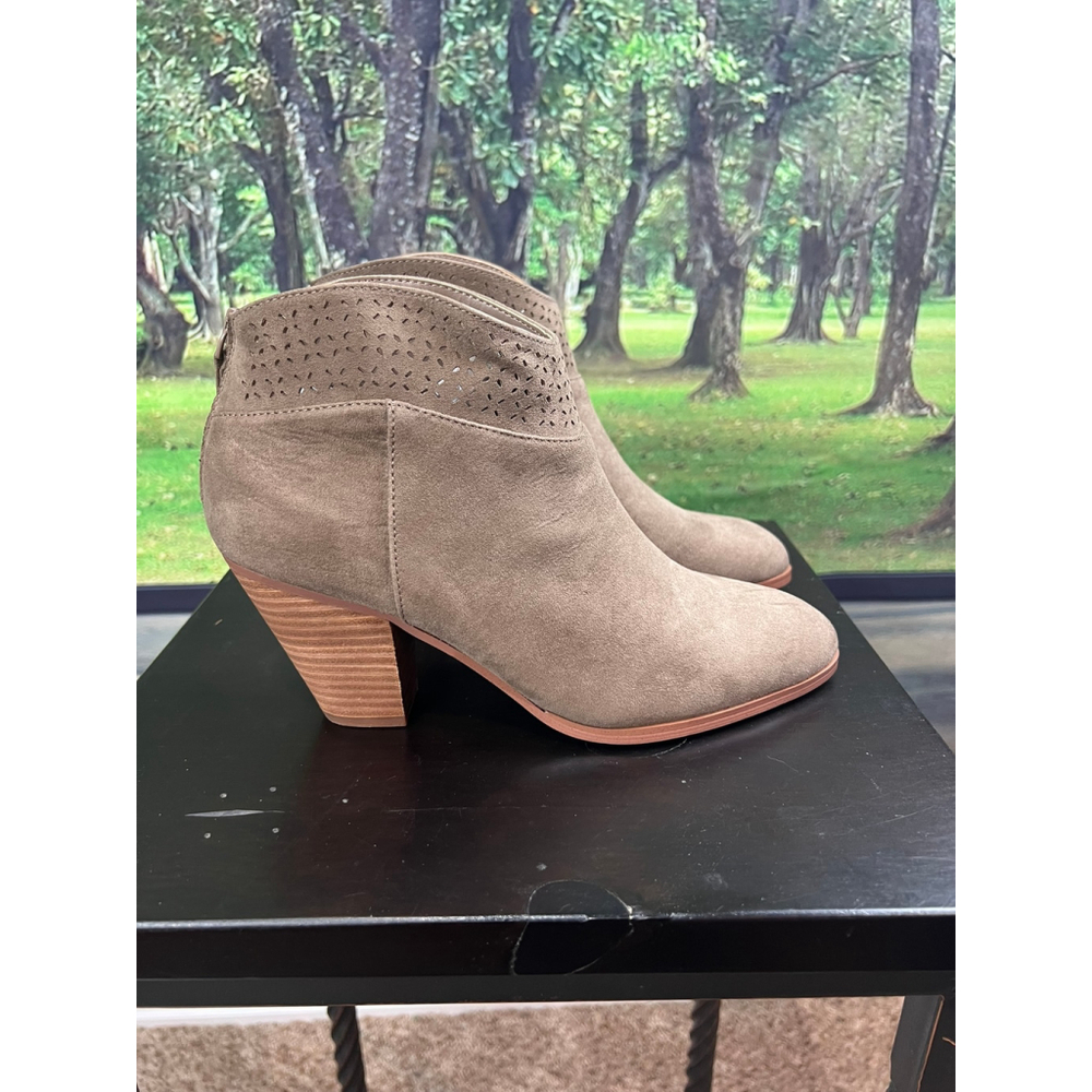 Violet & Red Tan Jackson Heeled Booties Size 9.5 - Picture 3 of 6